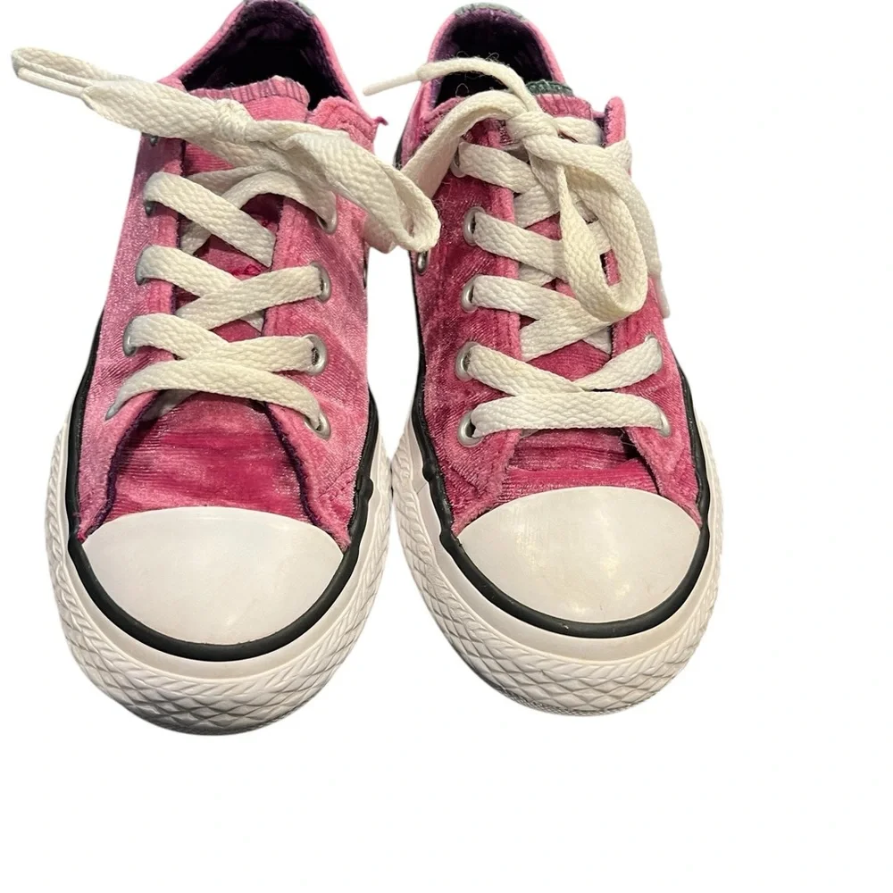 Youth Converse All‎ Star Lace Up Sneaker Velvet Kids Size 11 Pink